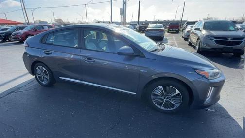 2020 Hyundai IONIQ Plug-In Hybrid SE