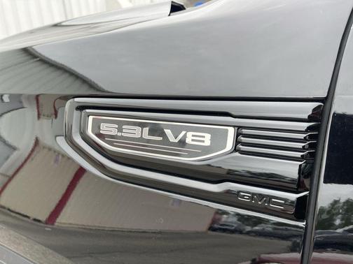 Black 2019 GMC Sierra 1500 Elevation