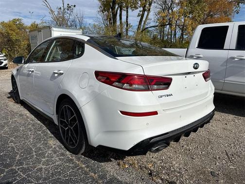 2020 Kia Optima SE