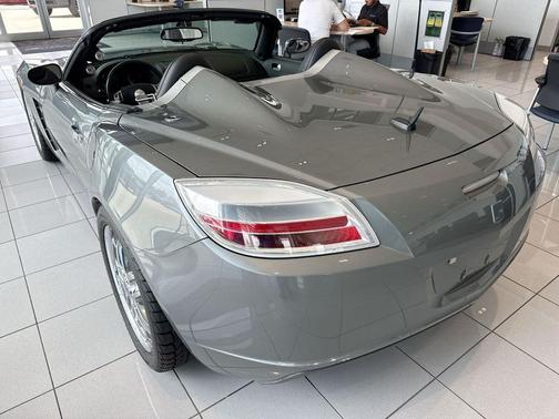 Silver Graphite 2007 Saturn Sky Base