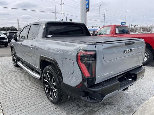 2025 GMC Sierra EV Denali
