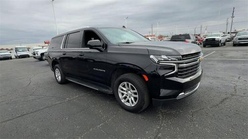 2023 Chevrolet Suburban LT