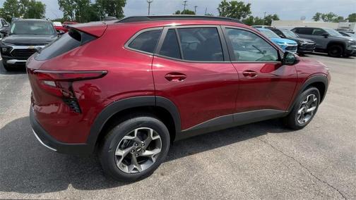 2025 Chevrolet Trax LT