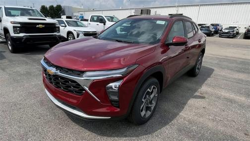 2025 Chevrolet Trax LT