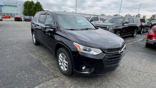 2021 Chevrolet Traverse LT Cloth