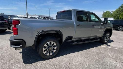 Sterling Gray Metallic 2026 Chevrolet Silverado 2500 Custom