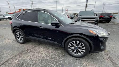 2020 Ford Escape Titanium