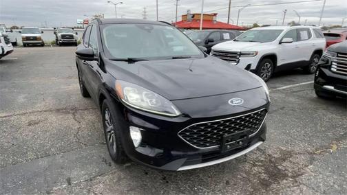 2020 Ford Escape Titanium
