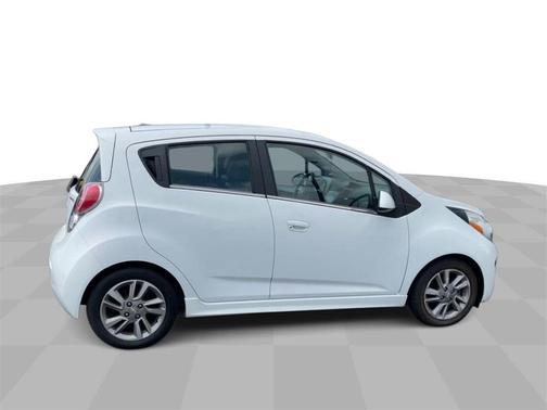 2014 Chevrolet Spark EV 2LT