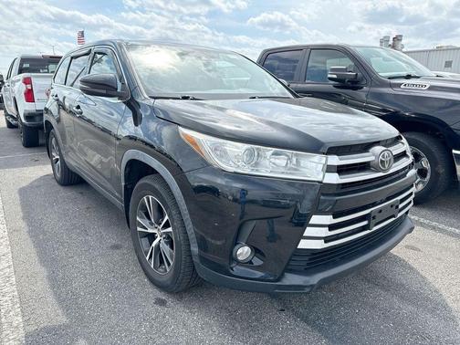 2019 Toyota Highlander LE Plus