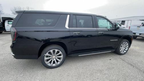Black 2025 Chevrolet Suburban Premier