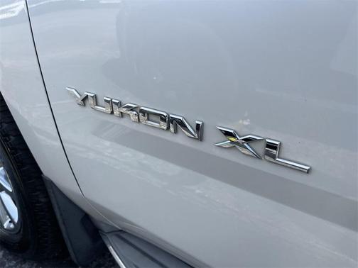 2015 GMC Yukon XL 1500 SLT