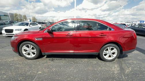 Ruby Red 2018 Ford Taurus SEL