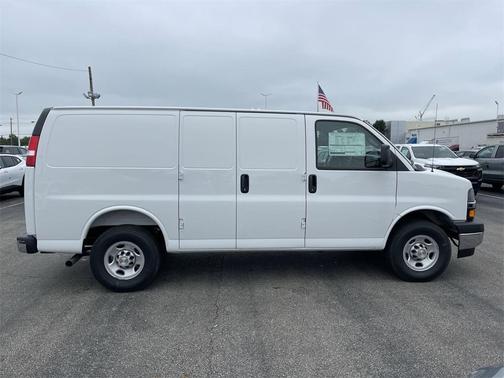 2025 Chevrolet Express 2500 Work Van
