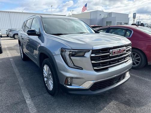 2024 GMC Acadia Elevation
