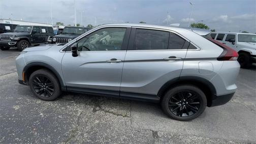 2023 Mitsubishi Eclipse Cross LE