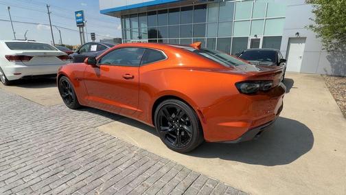 Vivid Orange Metallic 2023 Chevrolet Camaro 1LT