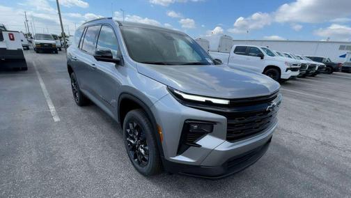 Sterling Gray Metallic 2026 Chevrolet Traverse LT