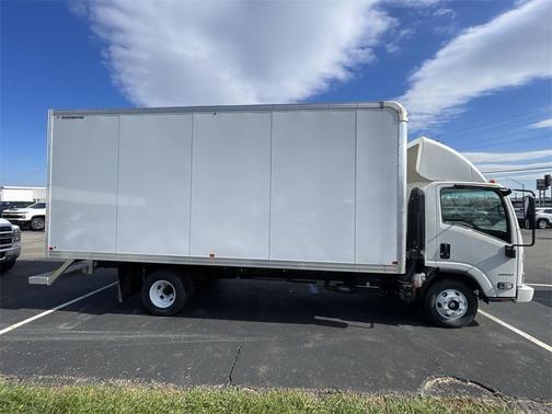 2024 Chevrolet Express 3500 176