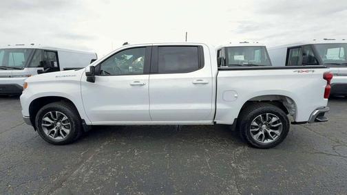 Summit White 2024 Chevrolet Silverado 1500 LT