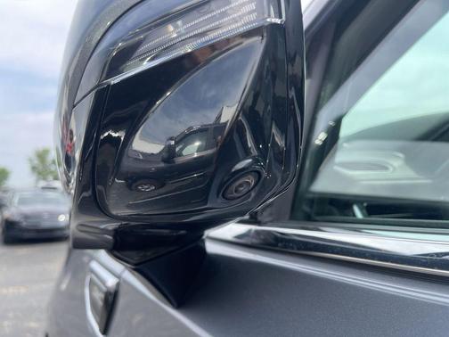 Satin Steel Metallic 2022 GMC Yukon Denali