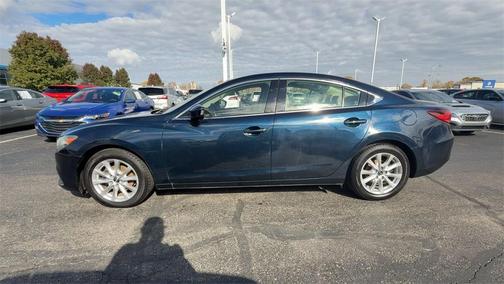 2016 Mazda Mazda6 i Sport