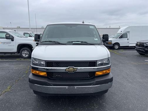 2025 Chevrolet Express 2500 Work Van