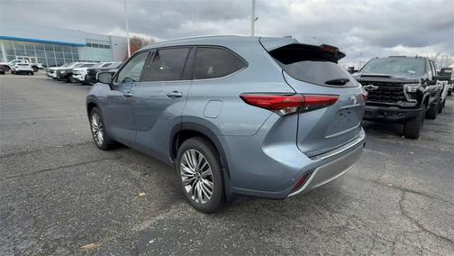2020 Toyota Highlander Platinum