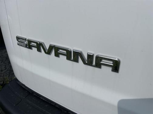 2023 GMC Savana 2500 Work Van