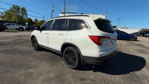 White 2022 Honda Pilot Special Edition