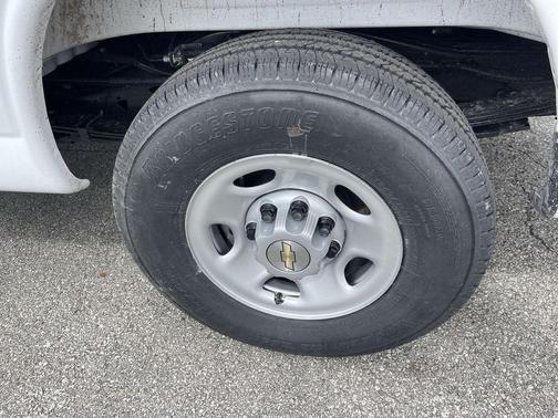 2026 Chevrolet Express 2500 Work Van