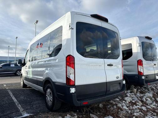 2023 Ford Transit-350 XLT