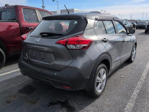 2020 Nissan Kicks S