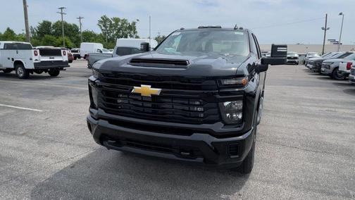 Black 2026 Chevrolet Silverado 2500 Custom
