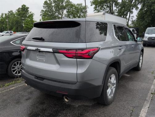 2023 Chevrolet Traverse LS
