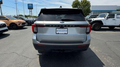 Silver Metallic 2025 Ford Explorer Active