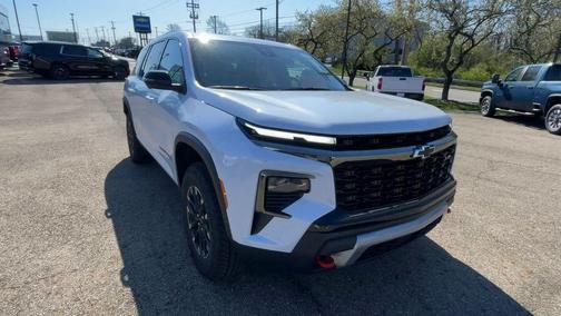 Polar White 2026 Chevrolet Traverse Z71