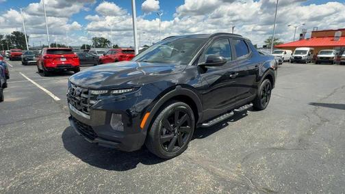 Phantom Black 2024 Hyundai SANTA CRUZ