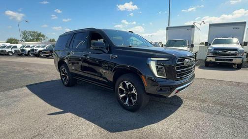 Onyx Black 2025 GMC Yukon AT4