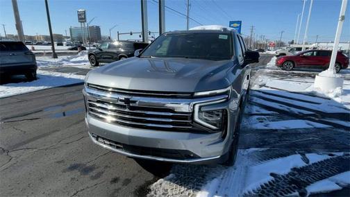 2026 Chevrolet Suburban LT