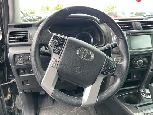 2017 Toyota 4Runner SR5 Premium