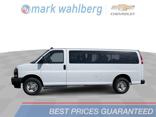 2022 Chevrolet Express 3500 LS