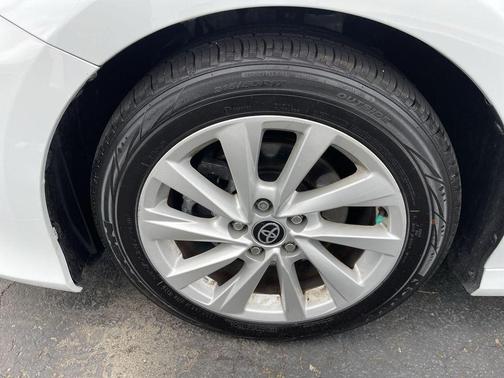 2022 Toyota Camry LE