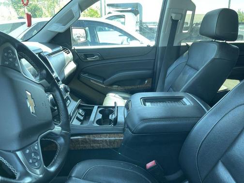 Shadow Gray Metallic 2020 Chevrolet Suburban Premier