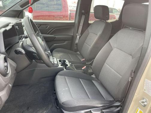 2023 Chevrolet Colorado WT