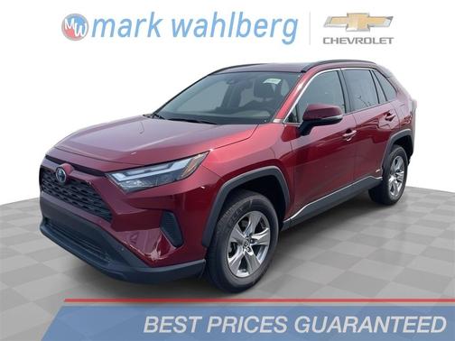 2022 Toyota RAV4 Hybrid XLE