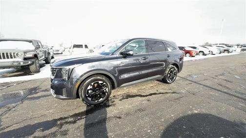 2025 Kia Sorento S