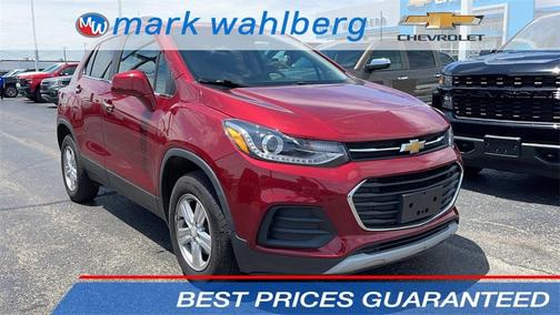 Photo 1 of 29 of 2018 Chevrolet Trax LT