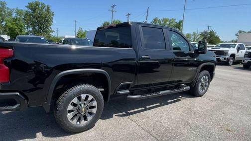Black 2026 Chevrolet Silverado 2500 Custom