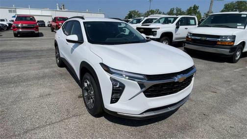 2025 Chevrolet Trax LT